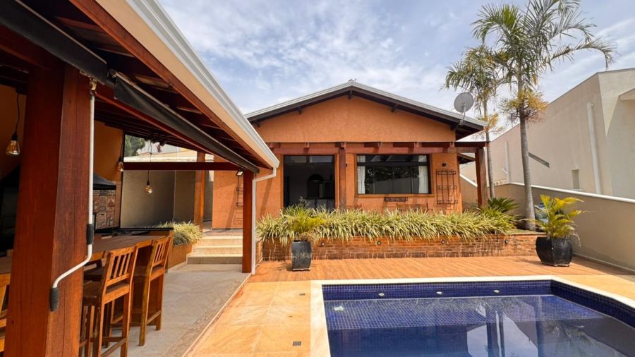 Casa - Aluguel - Santa Helena I - Bragança Paulista - SP