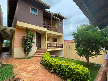 Sobrado � Venda